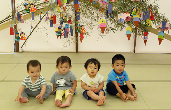 七夕の様子写真を紹介しています